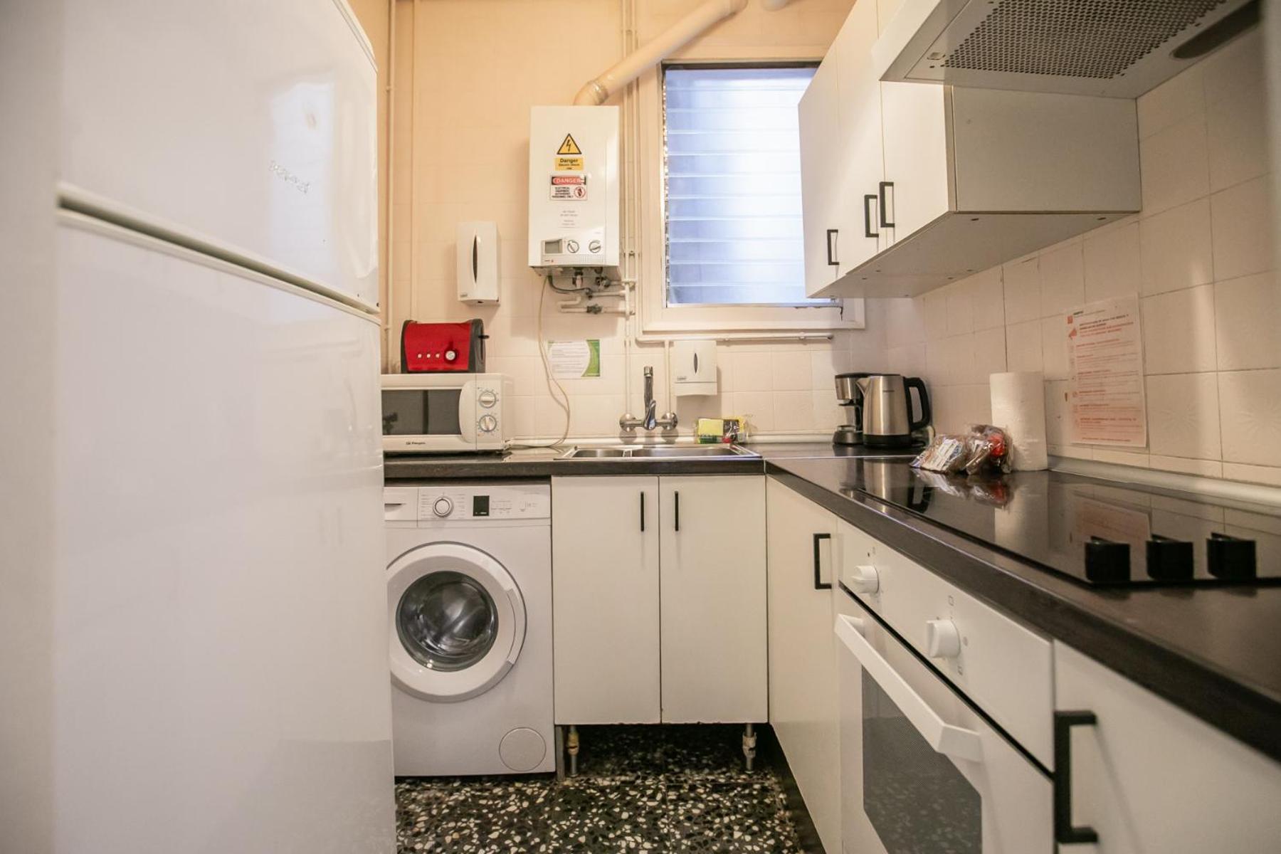 31par1110 - Mediterranean Style Barcelona