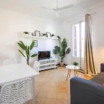 31Par1008 - Mediterranean Style Apartment