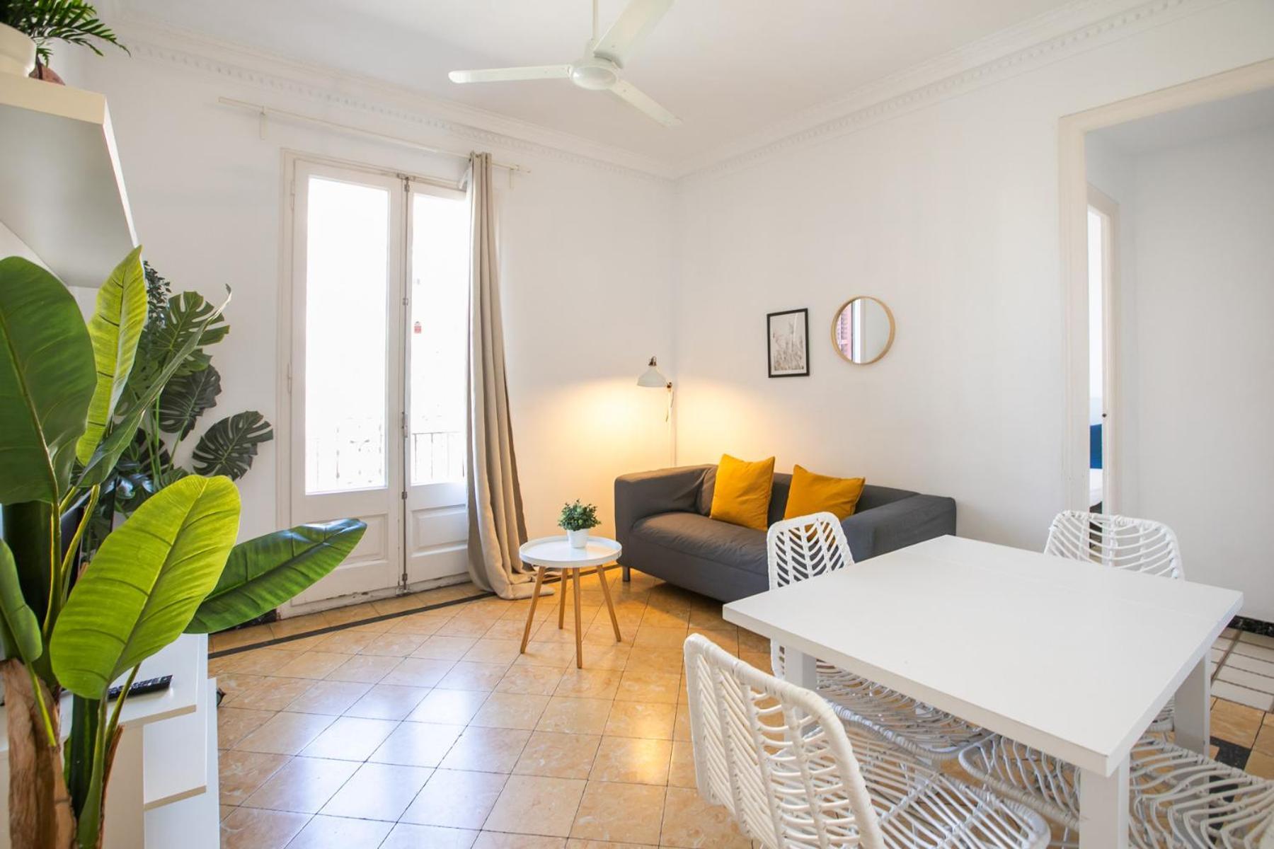 Apartment 31par1008 - Mediterranean Style *